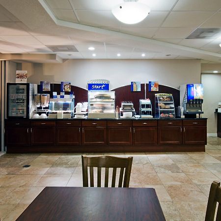 Holiday Inn Express West Palm Beach Metrocentre By Ihg Интериор снимка