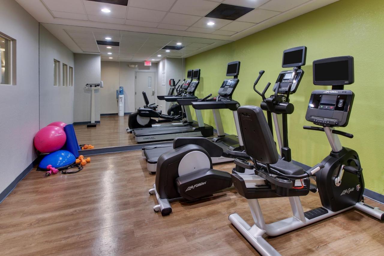 Holiday Inn Express West Palm Beach Metrocentre By Ihg Екстериор снимка